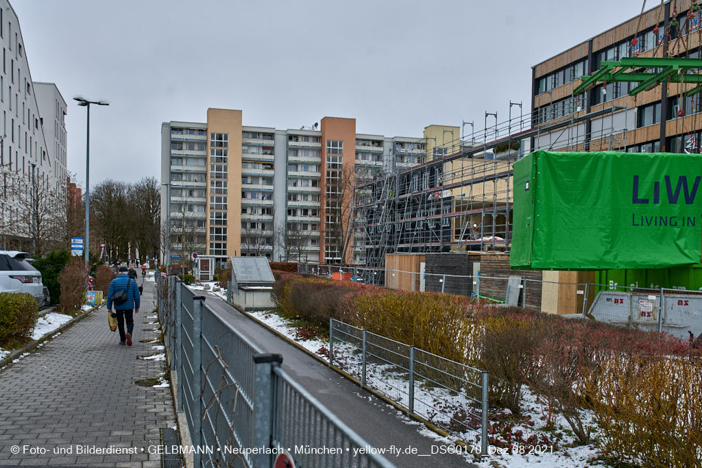 08.12.2021 -Internationale Montessorischule im Plettzentrum Neuperlach
